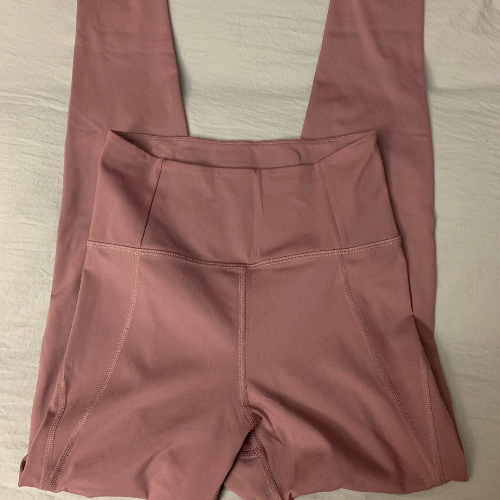 Girlfriend Collective rose quartz leggings